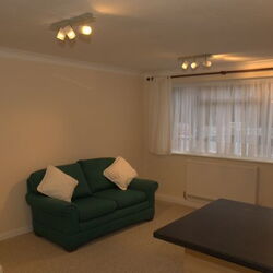 7 Hollin Court